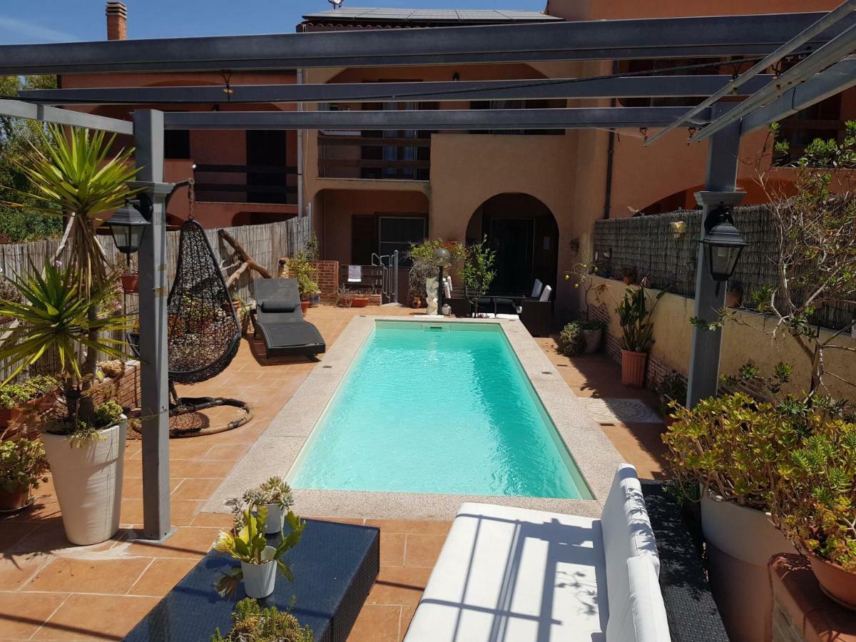 Casa Vacanze Valentina Porto Conte Exterior foto